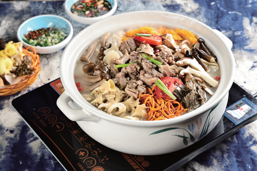 16道 旺销招牌菜，特色风味，精致融合