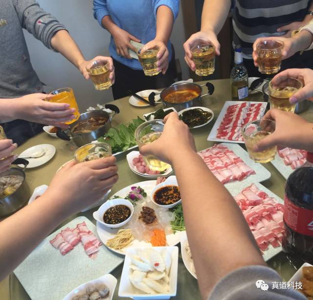 火锅 k歌和市场商务中心团建更配哦