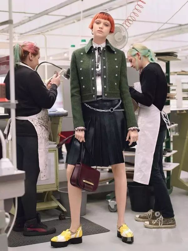 baby也剪狗啃瀏海，曾經土到爆的髮型要重回時尚圈了？ 時尚 第14張