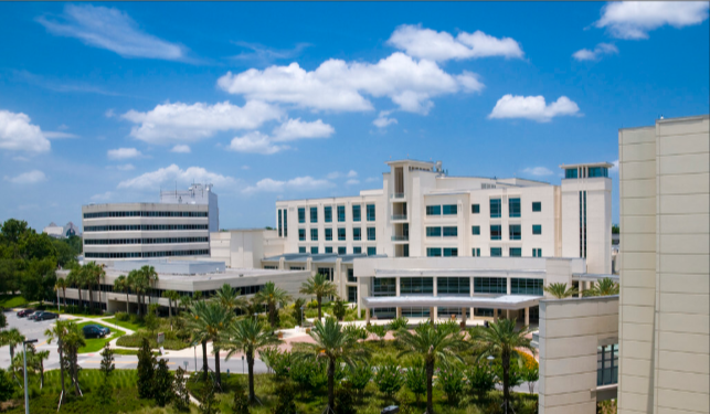 海珠西派粤府120㎡南向望江大平层，940万/套！