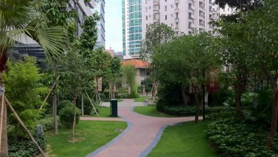 保利中辰广场为什么贵？