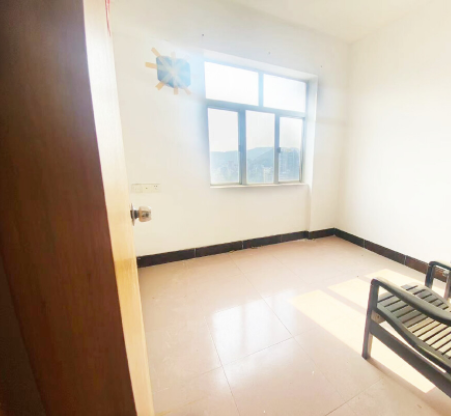 天河北总价338两房| 天隆花苑，68平两房，过五年*、无占学位、无贷款