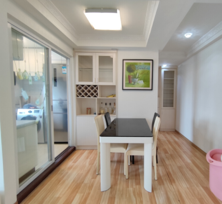 天河北总价550两房| 金鼎大厦，90平两房，过五年*、无占学位、无贷款