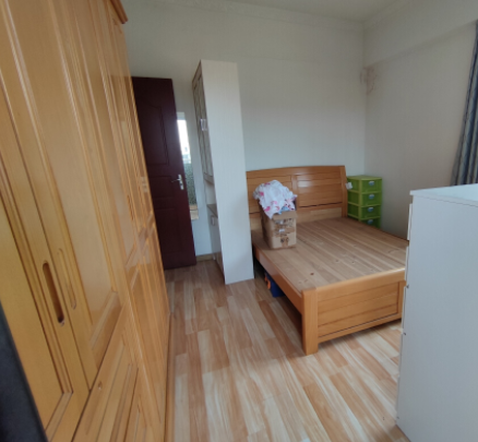 天河北总价550两房| 金鼎大厦，90平两房，过五年*、无占学位、无贷款