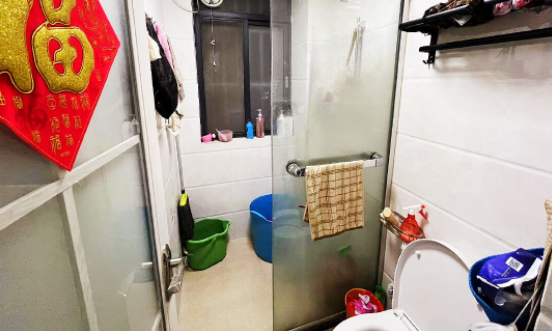 天河北总价500两房| 煤气公司宿舍，66平两房，过五年*、无占学位、无贷款