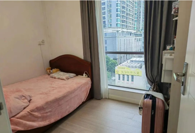 天河北总价668万 | 中怡城市花园，69平，满五*、学位不占用、看房方便！