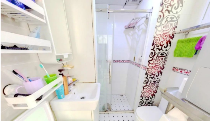 天河北总价440万 |  金穗大厦，95平，满五*、税费少、诚心出售！