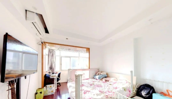 天河北总价440万 |  金穗大厦，95平，满五*、税费少、诚心出售！