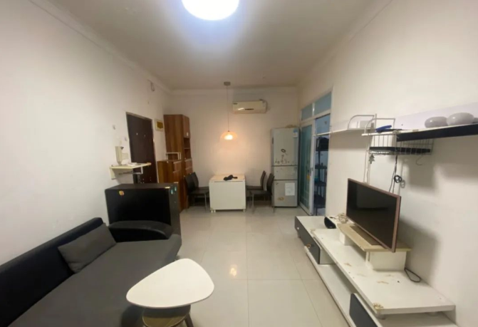 天河北总价630万 |  德荣小区，97平，学位不占用、产权清晰、诚心出售！