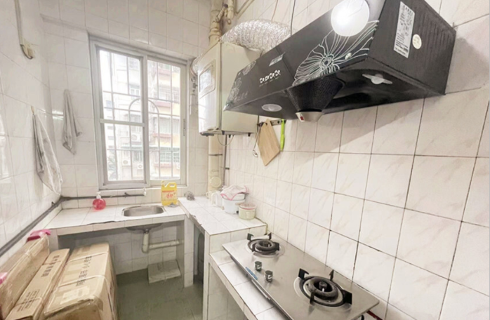 天河北总价370两房 | 天雅阁，70平两房，厅出大阳台、采光超好、诚心出售