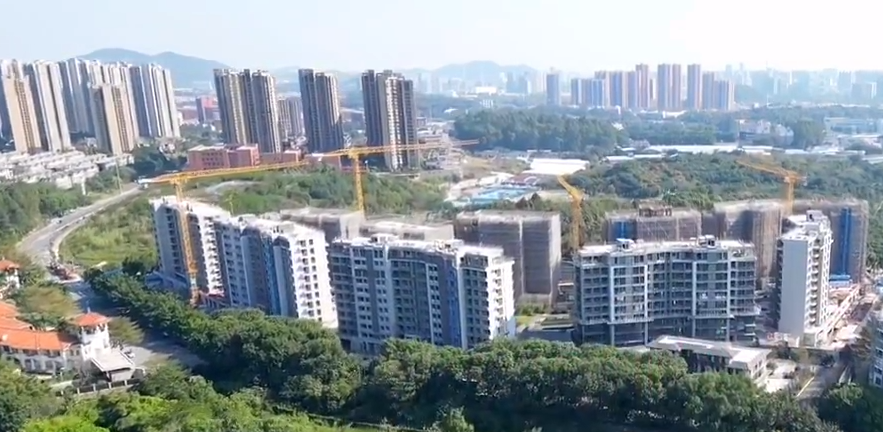 天河千万豪宅【合景臻颐府】全面封顶，网签均价9.4万/平！