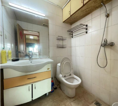 天河北总价550两房| 瑞华大厦，96平两房，产权清晰、无抵押、诚心出售