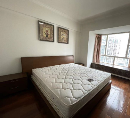 天河北总价988三房|  鸿翔大厦，121平三房，产权清晰、无抵押、诚心出售