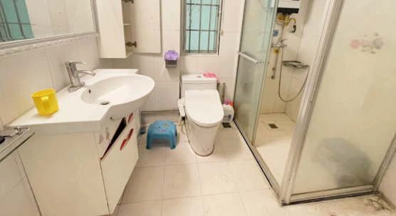 天河北总价840三房|  华标广场，104平三房，无占学位、无贷款、诚心出售