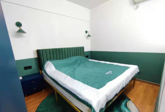 天河北总价350万| 瑞华大厦，61平，厅出阳台、装修保养好