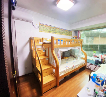 天河北总价1160四房| 帝景苑，138平大四房，过五年*、无占学位、业主急售