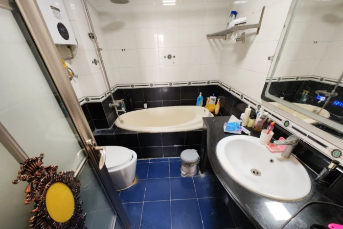 天河北总价1050万 | 侨林苑，114平，过五年*、产权清晰、无贷款！