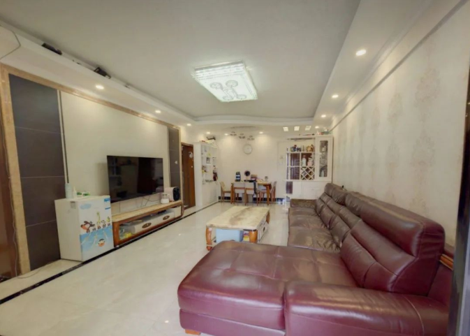 天河北总价1050万 | 侨林苑，114平，过五年*、产权清晰、无贷款！