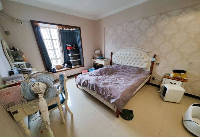 天河北总价1050万 | 侨林苑，114平，过五年*、产权清晰、无贷款！