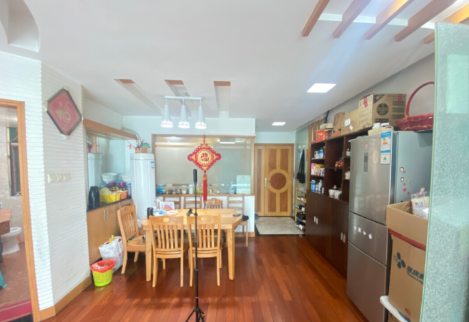 天河北总价1250四房 | 帝景苑，138平四房，产权清晰、诚心出售