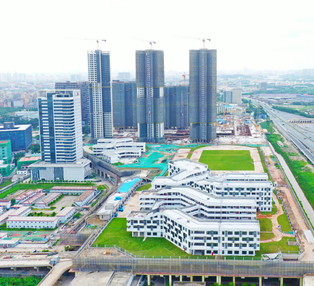 在广州白云280万买地铁学府三房？