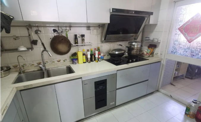 天河北总价1688万 | 中怡城市花园，135平，业主换房、诚心出售、价格还可以再谈！