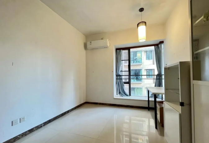 天河北总价1430万 | 芳草园，126平，东南向大三房、无抵押、诚心出售！