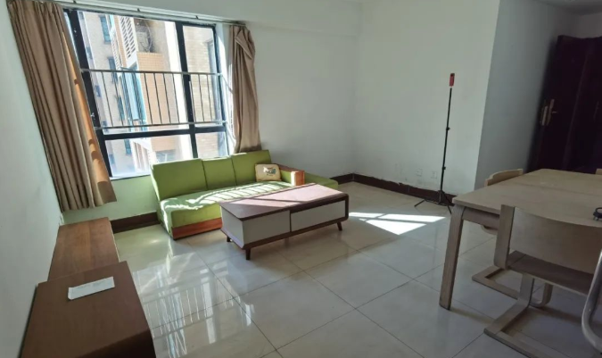 广州天河北二手房，芳草园，92方，总价758万！