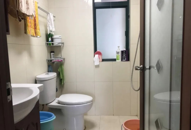 天河北总价1500万 | 金碧翡翠华庭，161平，满五年、学位不占用，诚心出售！