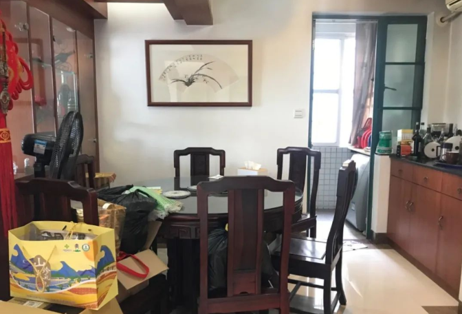 天河北总价1500万 | 金碧翡翠华庭，161平，满五年、学位不占用，诚心出售！