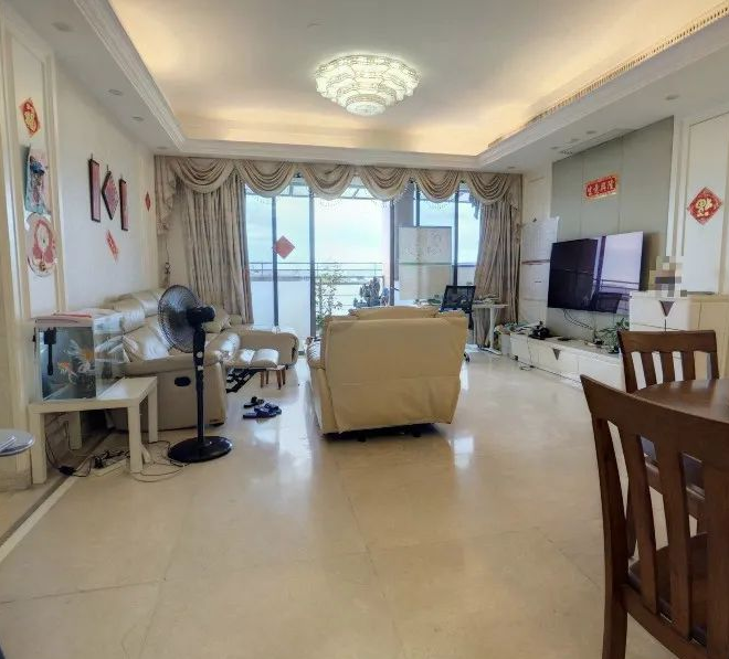 天河北总价1850万 | 瑞安创逸，198平，满五*、户型方正、业主急售！