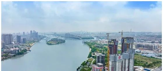 广州幸福湾270°江景，8-10万/平！