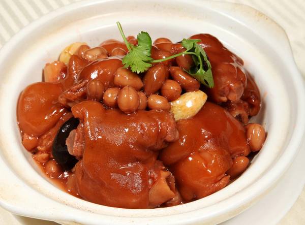 女人气血不足怎么克服？4款药膳来帮你！