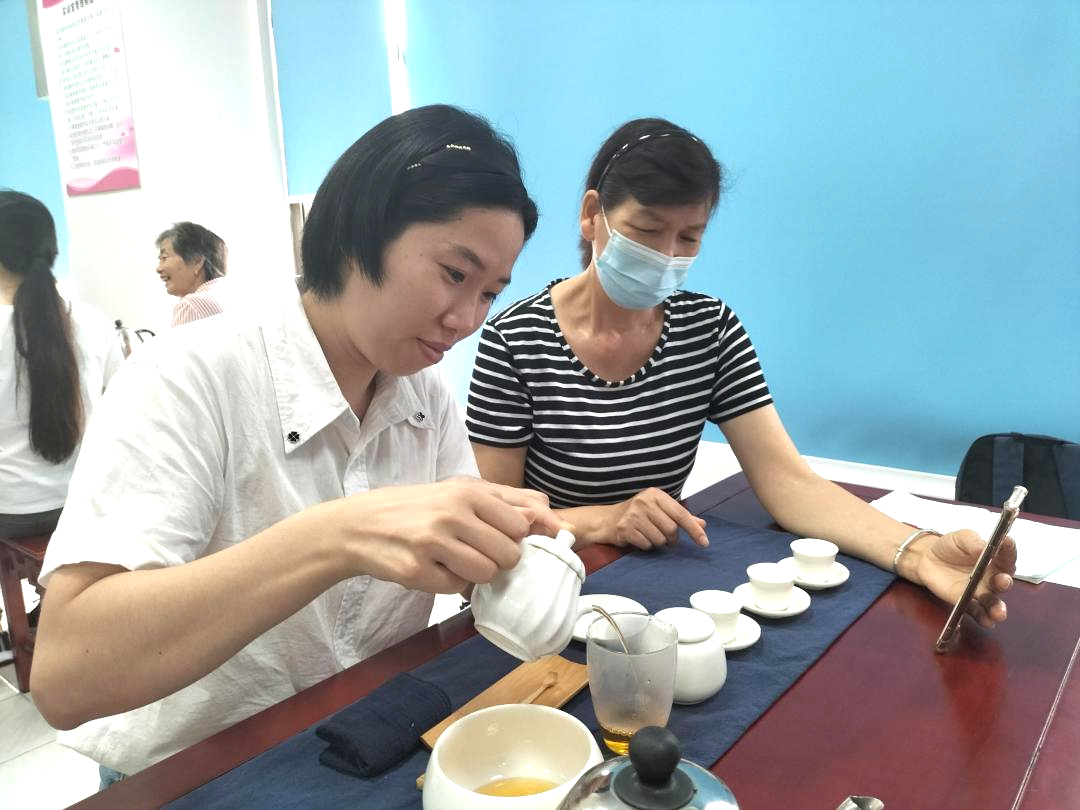 「茶艺师公益课」沏茶有艺,爱好也可以变成专业!