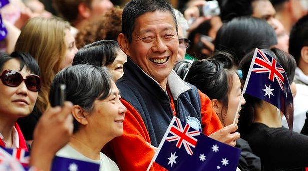 看不见的“玻璃顶”：亚裔能攻破澳洲主流社会的精英层吗？