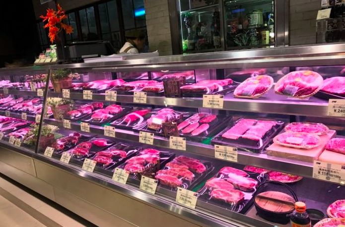 当澳洲牛肉出口迎来「中国时代」，在中国吃上一口“真”澳洲牛肉还有多难？