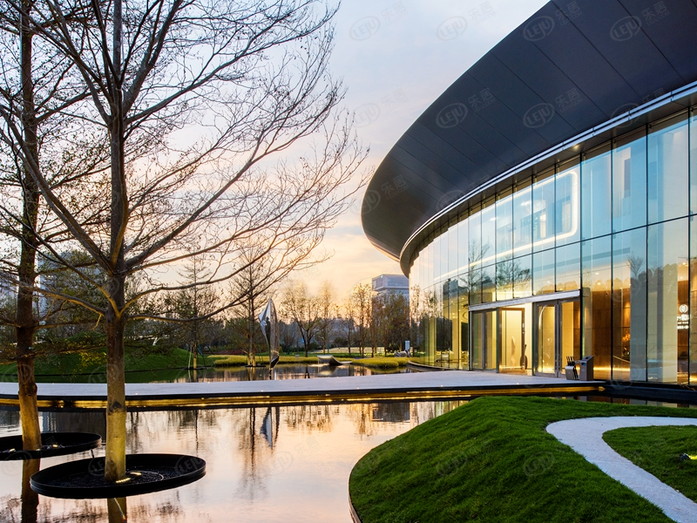 11月4日广州*新楼盘报价 花都地铁现楼约19999元/㎡！