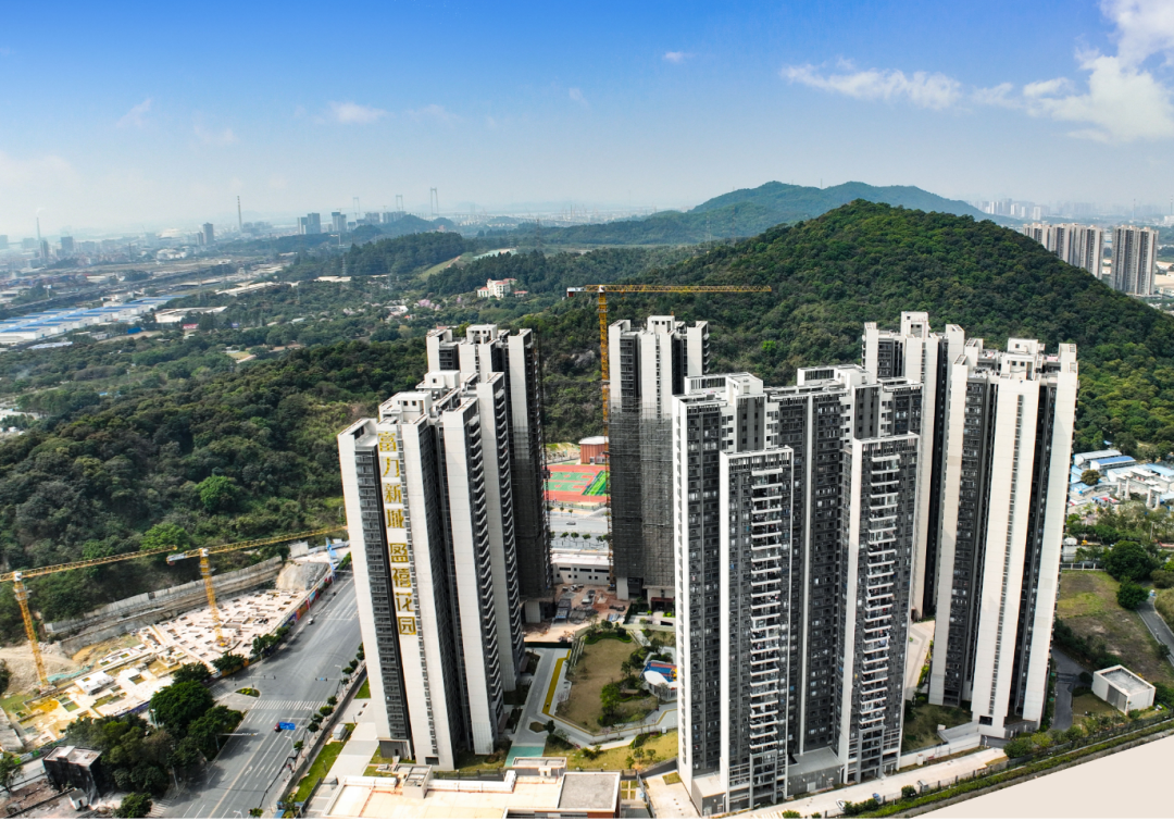 黄埔富力新城*新房价，*付66万！学府+现房