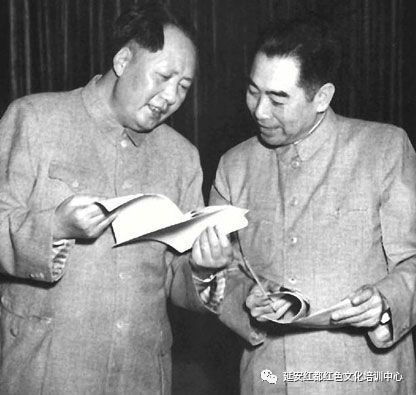 红都故事会第二期《毛泽东动情掉泪的故事》