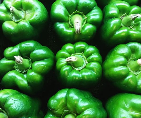 葡萄酒里有青椒味是坏了吗？