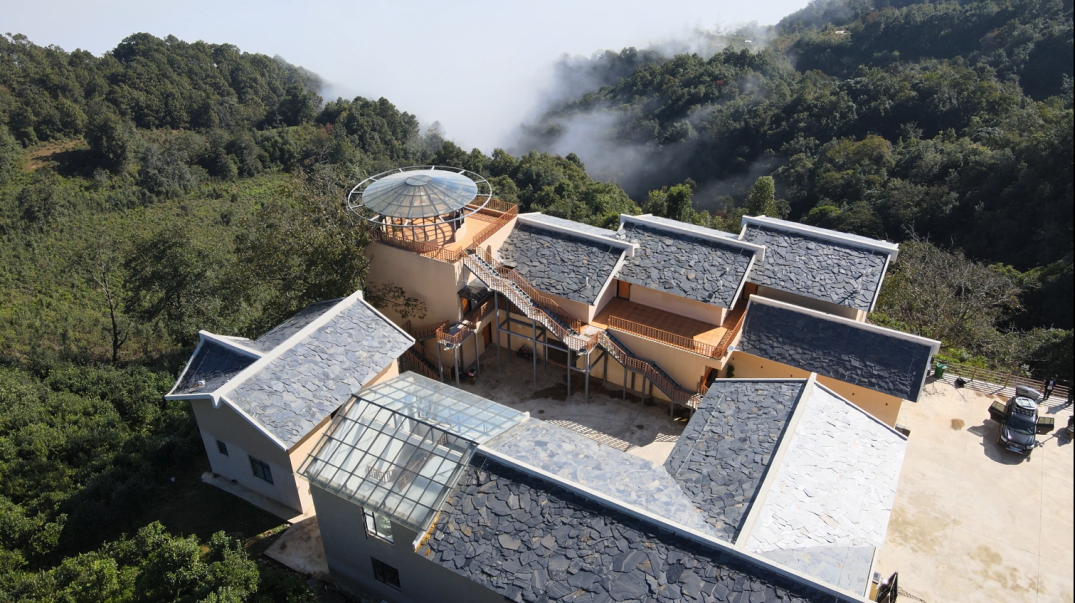 云海深处的旅居民俗.png