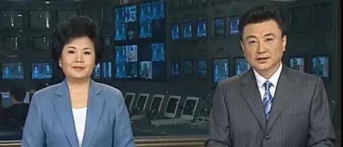 专家通告：热水泡脚加一物，逼出体内十年湿气!气色好了,隐疾也消失了。