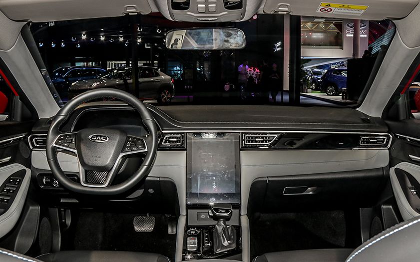 江淮转型艰难陷边缘化困境，嘉悦A5能否改变这一局面