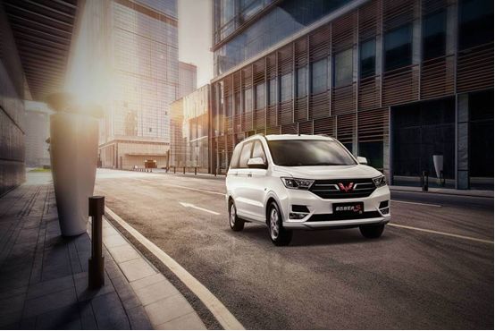 轿车市场持续发力，各款神车“黯然失色”？