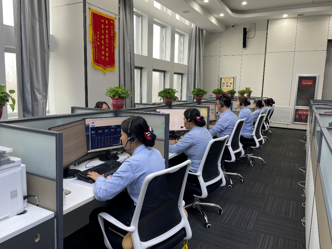 China 12345 Hotline ： Moonlight Complaints & Bizarre Calls