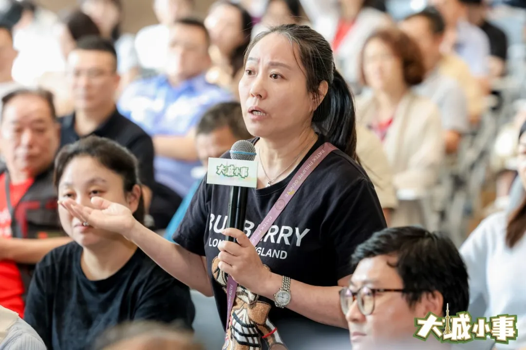 Shanghai Stray Animal Debate ： Feeding Risks, Legal Liability & Community Solutions