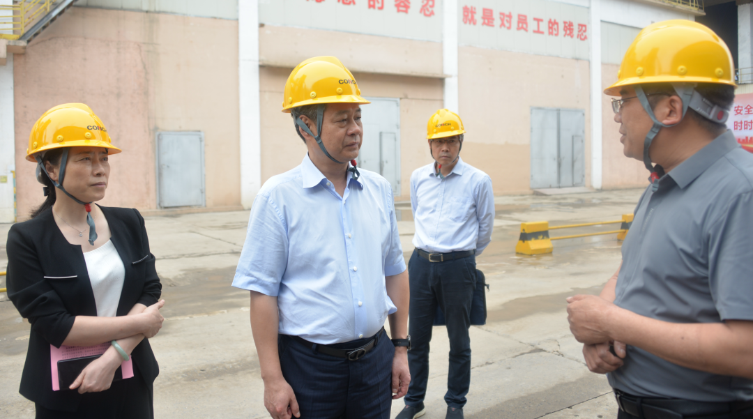 严华在市区企业开展“三送三解三优”专题调研_邵阳头条网