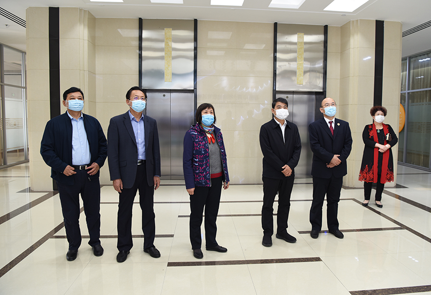 潍坊市人大常委会委员监察司法委副主任委员刘效伟一行