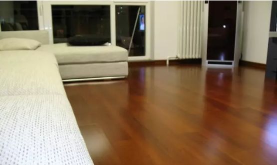 木地板成装修主流 实木地板显耐磨特质