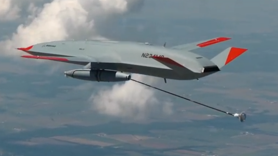 美军首次无人机空中加油的图4